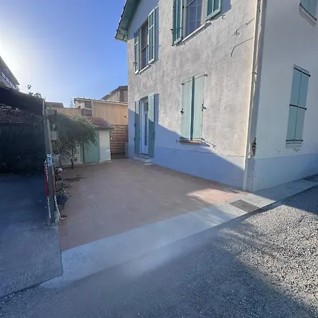 Appartement 2pieces, Calme, Proche